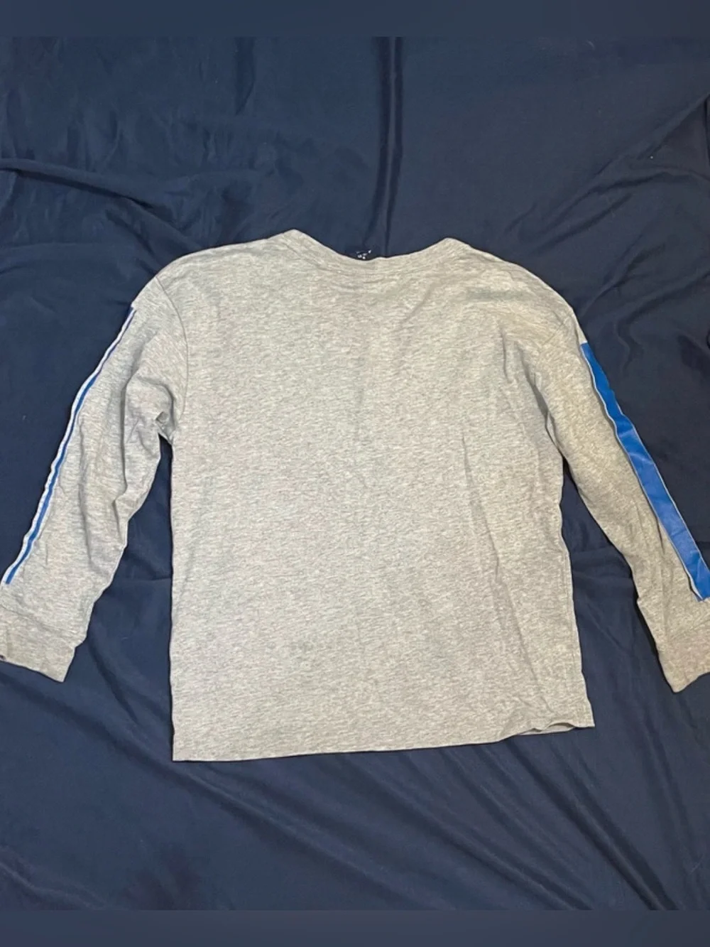 Gap Kids Athletic Department Gray Long Sleeve Shirt (Size S, 6-7)